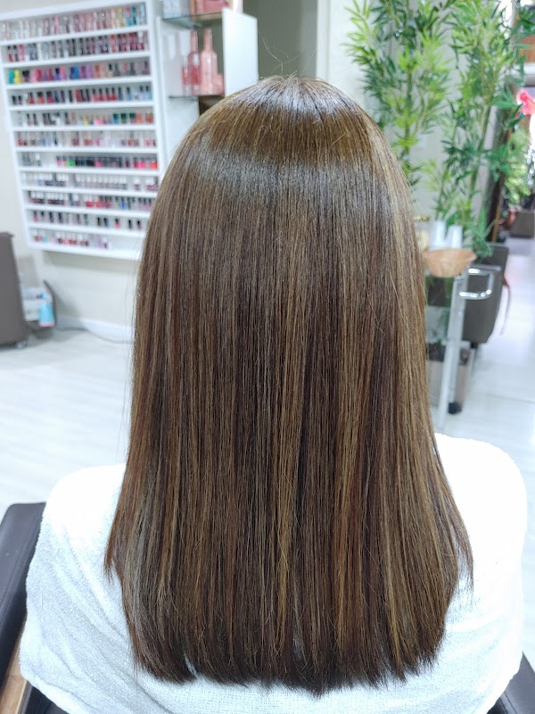 Salão Miss Chic Beleza & Estética - Salão de Beleza em Jardim Camburi, Vitória/ES - Foto 4