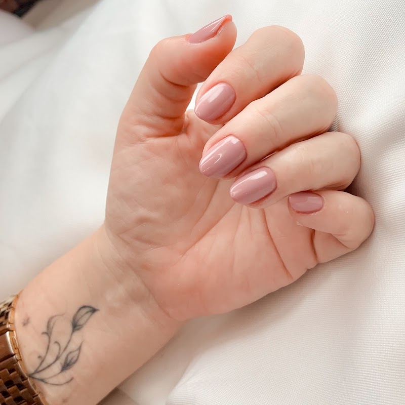 Tatiane Trarbach Nails - Salão de Beleza em Jardim Camburi, Vitória/ES - Foto 2