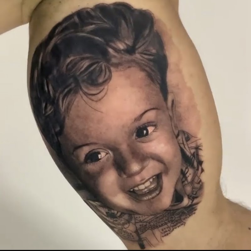 Gabriel Grobério Tattoo - Tatuagem em Jardim Camburi, Vitória/ES - Foto 3
