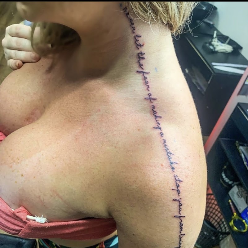 Gabriel Grobério Tattoo - Tatuagem em Jardim Camburi, Vitória/ES - Foto 5